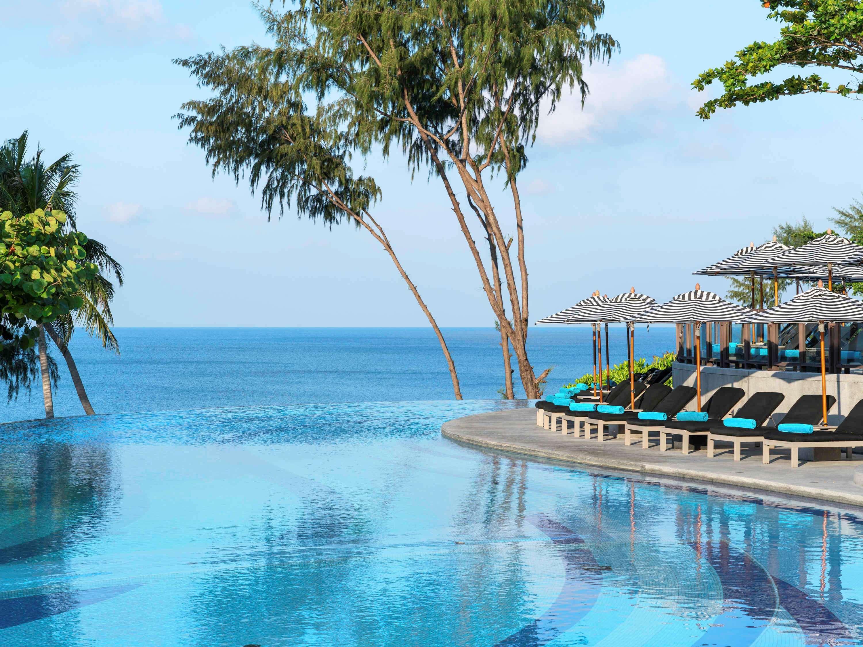 Pullman Phuket Arcadia Най-Тон-Бич